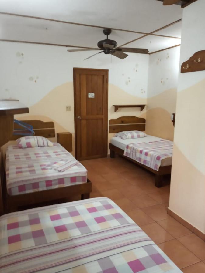 Hostal Hansi Bocas del Toro Eksteriør billede