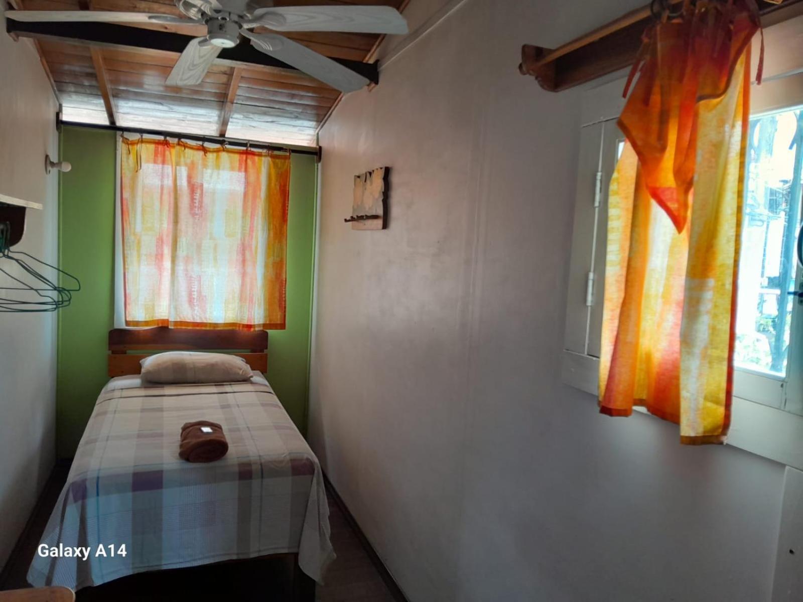 Hostal Hansi Bocas del Toro Eksteriør billede