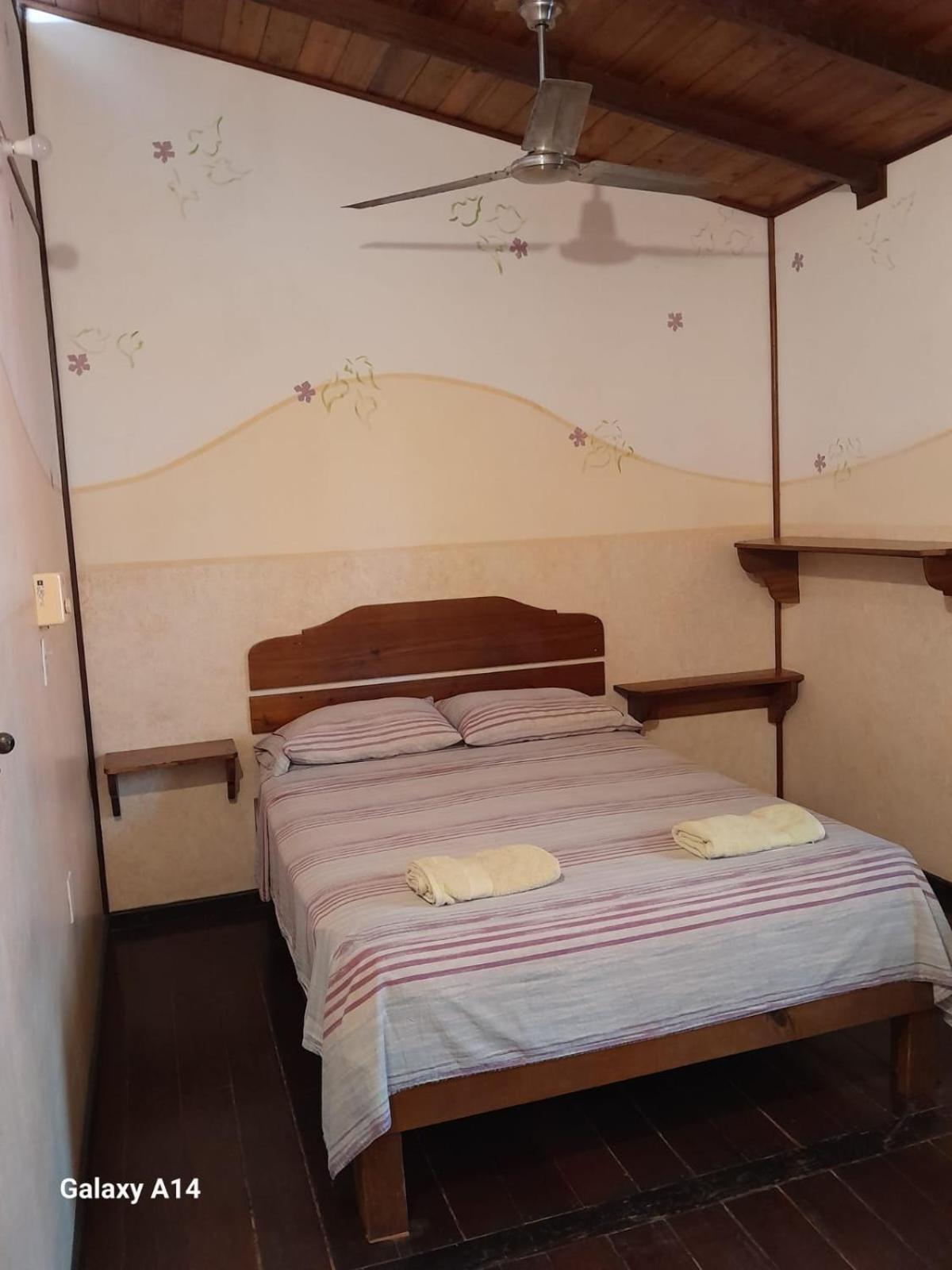 Hostal Hansi Bocas del Toro Eksteriør billede