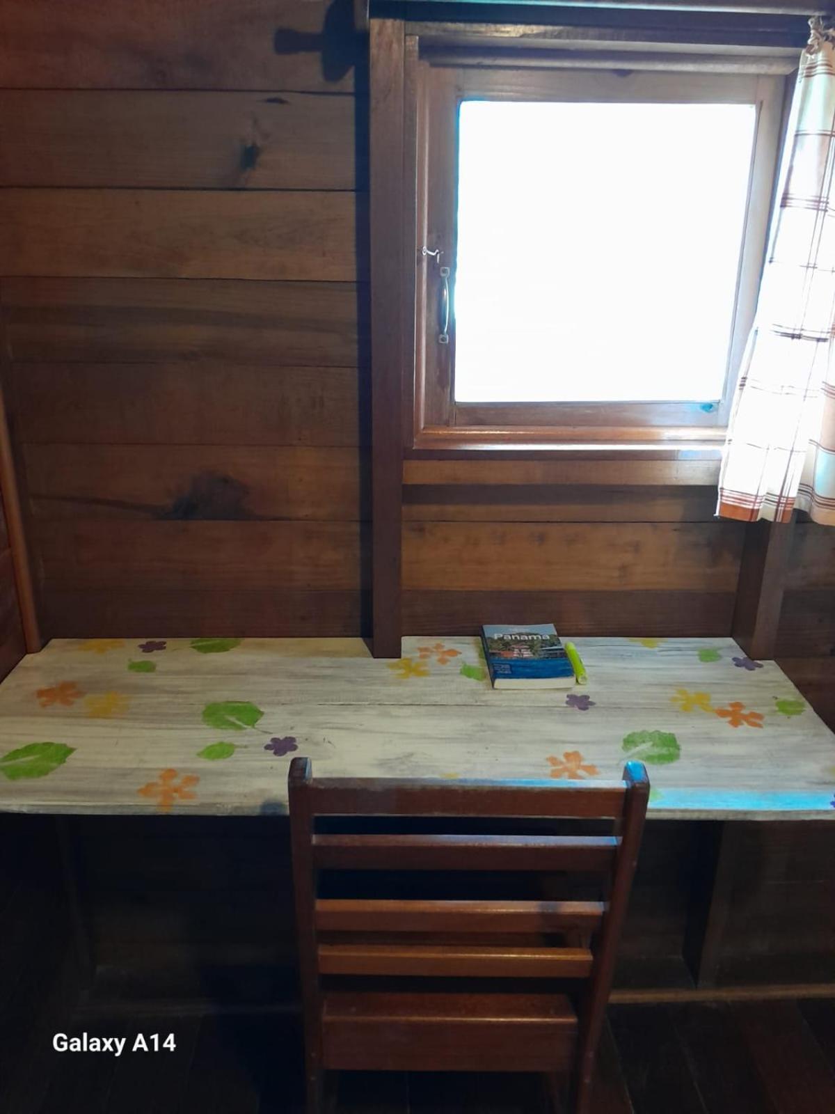 Hostal Hansi Bocas del Toro Eksteriør billede